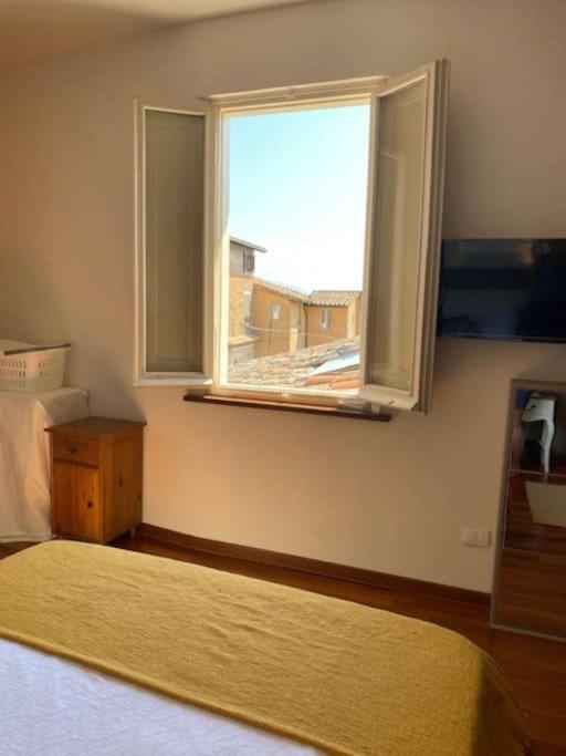 Appartamento Viola 27 Perugia Bagian luar foto
