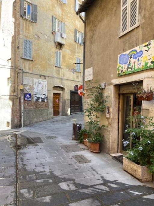 Appartamento Viola 27 Perugia Bagian luar foto